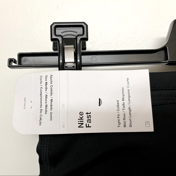 Adidas Dri-Fit Women's Shorts - Picture 3 of 5